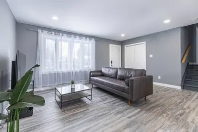 Image de 4 Bedrooms Modern Oasis in London