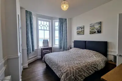 Image de With its wonderful, far reaching sea views, this first floor apartment certainly does have the Wow f