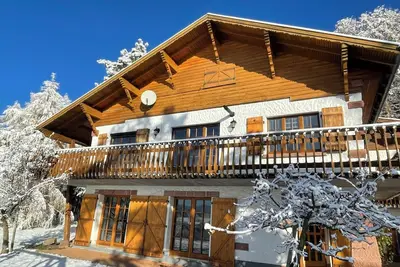 Image de Gîte du Cerf Blanc - Grandes pièces de vie, récemment rénové, paisible