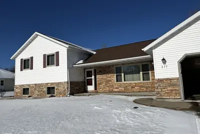 Image de 4 bedroom home for 2022 Eaa Airventure just 20 minutes from grounds