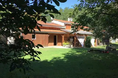 Image de Belle maison de campagne avec piscine chauffée proche de l'océan