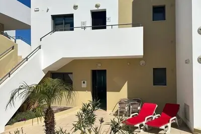 Image de One Bedroom Apartment in Albur Village - 1i