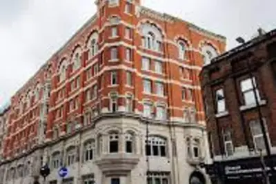 Image de Aldgate 2 Bedroom Apartment With Balcony