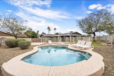 Scottsdale Private Heated Pool Golf by HomeSlice