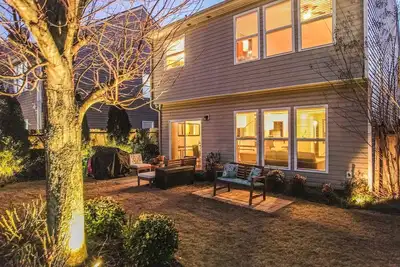 Image de Family Fun | Entire 4br Private Home | I-85 Access