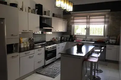 Image de Stunning 3-Bed House in Tema-Ahenfie Villa