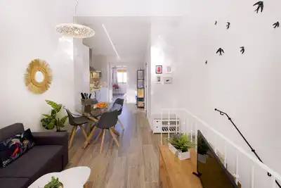 Image de Sea View-2 Bed-Sleeps 5-Balcony-Private Parking