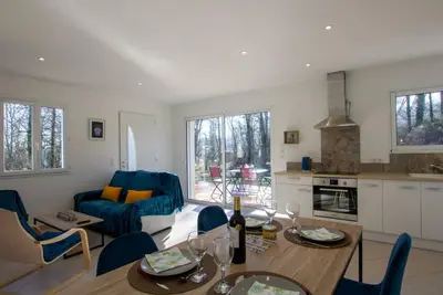 Image de Maison récente et confortable, animaux acceptés, proche du Périgord Noir