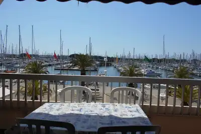 Image de Appt climatisé 4 pers avec parking à Port Camargue