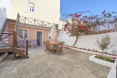 Image de New! Amazing Terrace and Riverview in Historical Lisbon