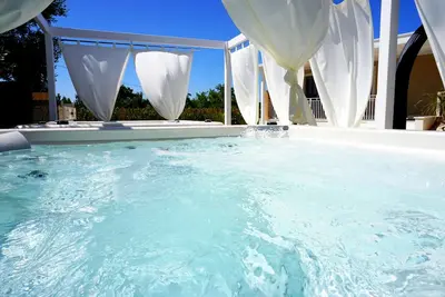 Image de Villa Nucci -Rosmarino con jacuzzi esterna privata