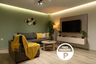 Image de Stylishly decorated house - Free Private Parking!