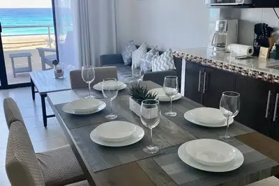 Image de Casa Luna, Cozy Beachfront Apartment in Cancun Hotel Zone.