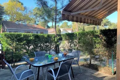 Image de La Palmyre - Agreable Villa Mitoyenne avec Piscine Collective - Hameau de Talaris