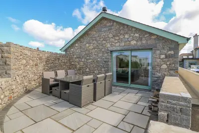 Image de Y Bwthyn, pet friendly, with open fire in Amlwch