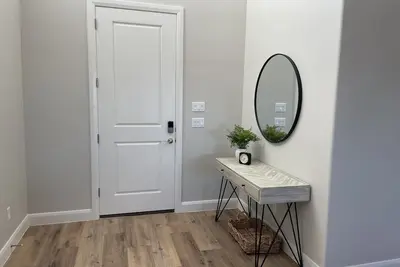 Image de New townhome located 30 minutes from Zion!