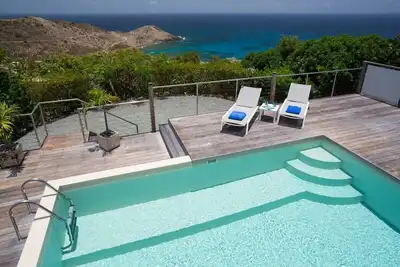 Image de Magnificent Villa nestled at the far end of Vitet Area