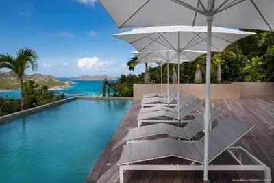 Image de Outstanding Getaway Villa Located In St Jean