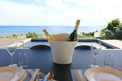 Image de Striking Couples Villa Near Toiny Beach
