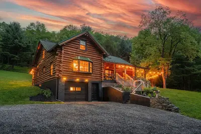 Image de Stargazing Cabin | Hot Tub + Game Room + 85 Acres
