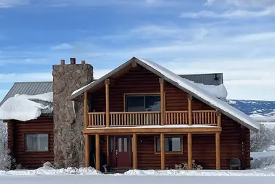 Image de Elk Run-Entire basement-1000 sq ft. -Cleaning fee included. Sleeps 4-6.