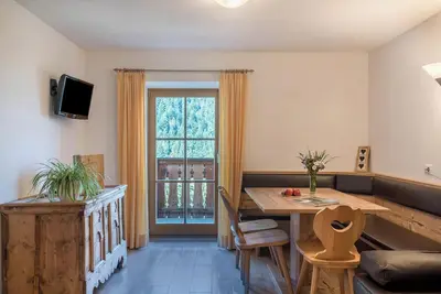 Image de Appartement \"Unterspisserhof App Sonnenblume\" avec vue sur les montagnes, jardin et Wi-Fi