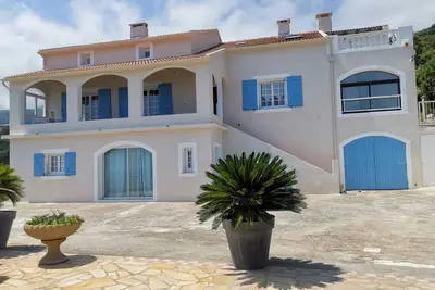 Image de Homerez - Appartement à Bastia, vue mer.