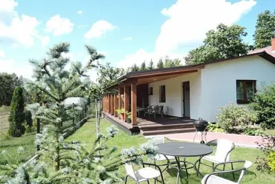 Image de maison de vacances avec une grande terrasse, Kolczewo