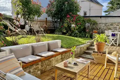 Image de Maison de vacances au calme avec jardin clos à 200m des plages de Tréboul.