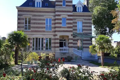 Image de T3, 200m de la plage, Piscine, Wifi, 2 ch, 6 pers, Hypercentre, Ascenseur,