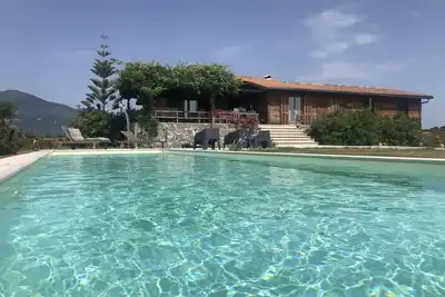 Image de villa au calme vue mer 5 chambre 10 personne 4 Sdb libre à partir du 13 août<br><br><br>