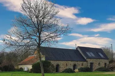 Image de Maison familiale rénovée avec accès à la mer