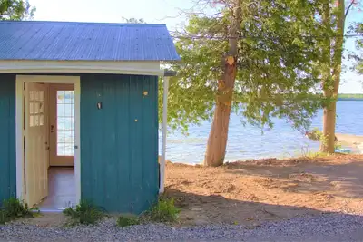 Image de Woodfire Lake Cabin, Sky Lake Retreat. Sleep 2 People