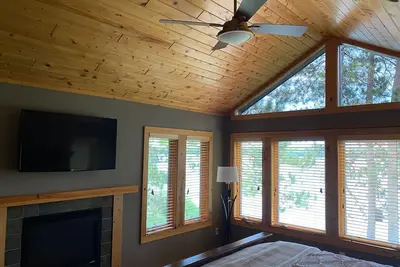 Image de Loon's Nest Retreat on Long Lake, Park Rapids, Mn