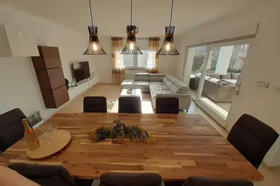 Image de Holiday House emjalemi - Apartment first floor