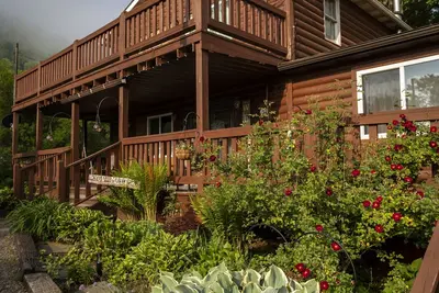 Image de Casselman Cabin Retreat