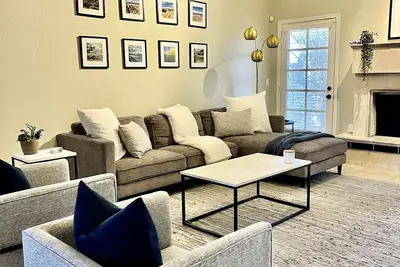 Image de Golf, Heated Pool, Hot Tub, Tennis Courts