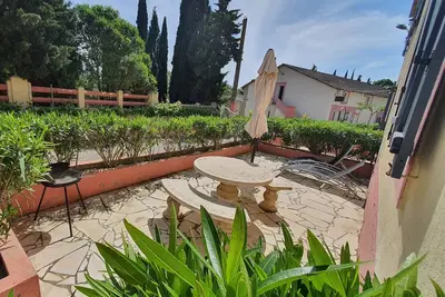 Image de Gîte Grenache pour 4 personnes au cœur du vignoble