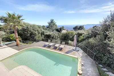 Image de Beautiful villa with pool and panoramic sea views