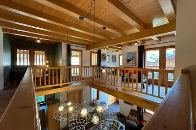 Image de Chalet traditionnel vue montagne - 12 pers.