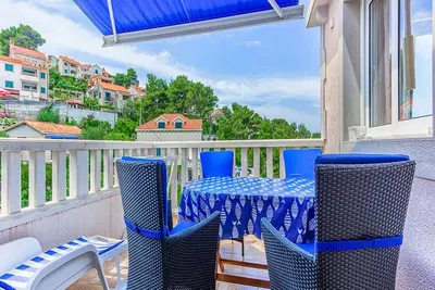 Apartments Ivo