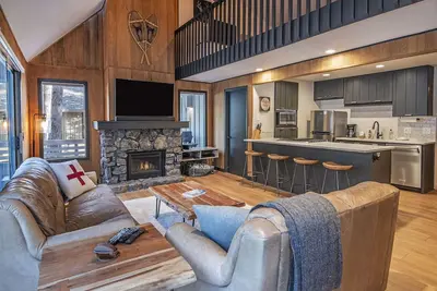 Image de Fantastic Updated Home, Sharc Passes, King Suite