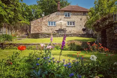 Image de Court Cottage - Trois Chambres Maison, Couchages 5