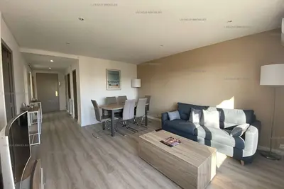 Image de Appartement T3 climatisé proche centre-ville avec terrasse pour 4