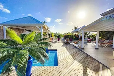 Image de Villa Marie, piscine chauffée, plage, ponton et jacuzzi