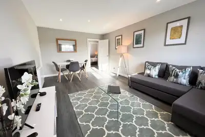 Image de Beautiful city centre apartment with private parking