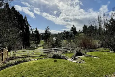 Private getaway in a beautiful neighborhood