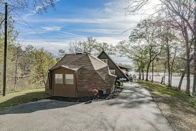 Image de Sleeps 10, Igloo Guest House, 5 Kayaks, + More!