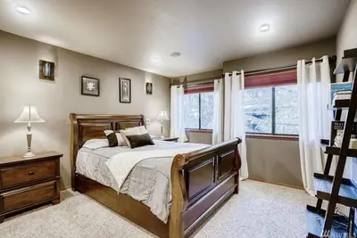 Image de Prime 2br Condo in Downtown Bellevue