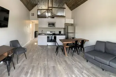 Image de Salty Cedar Cabin #5